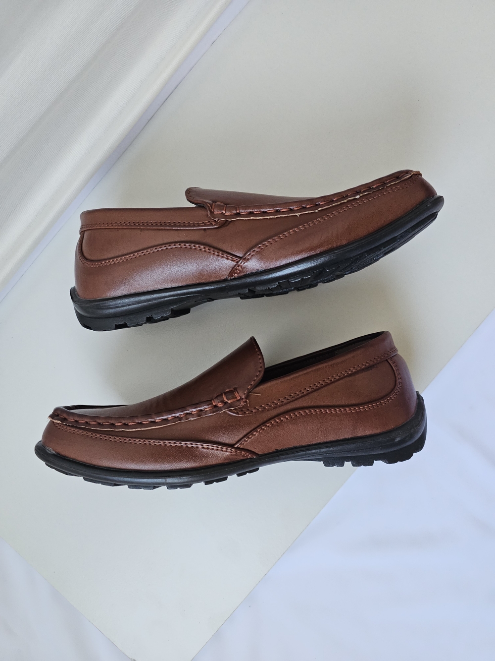 Deer Stags Kids Booster Slip-On Loafers - Dark Luggage Brown, Size 4M - Picture 8 of 16